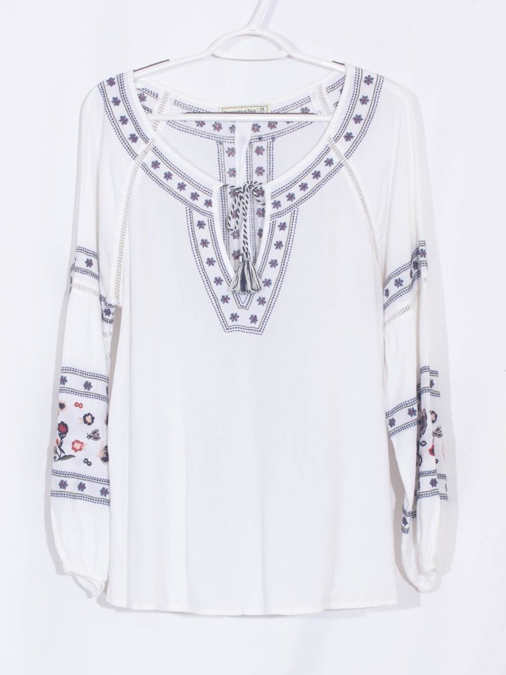 ABERCROMBIE & FITCH Boho Cottagecore Embroidered Peasant Blouse Size M